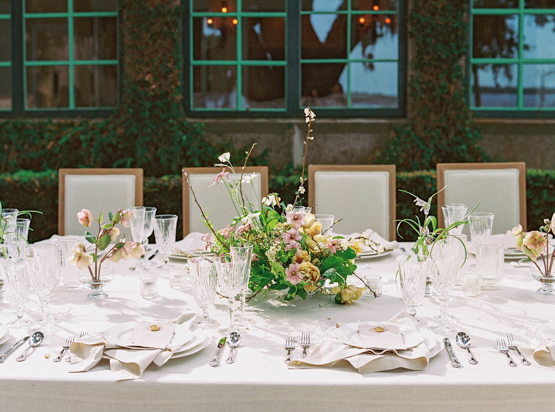 Spring Wedding Florals At The Club Continental in Jacksonville, Florida